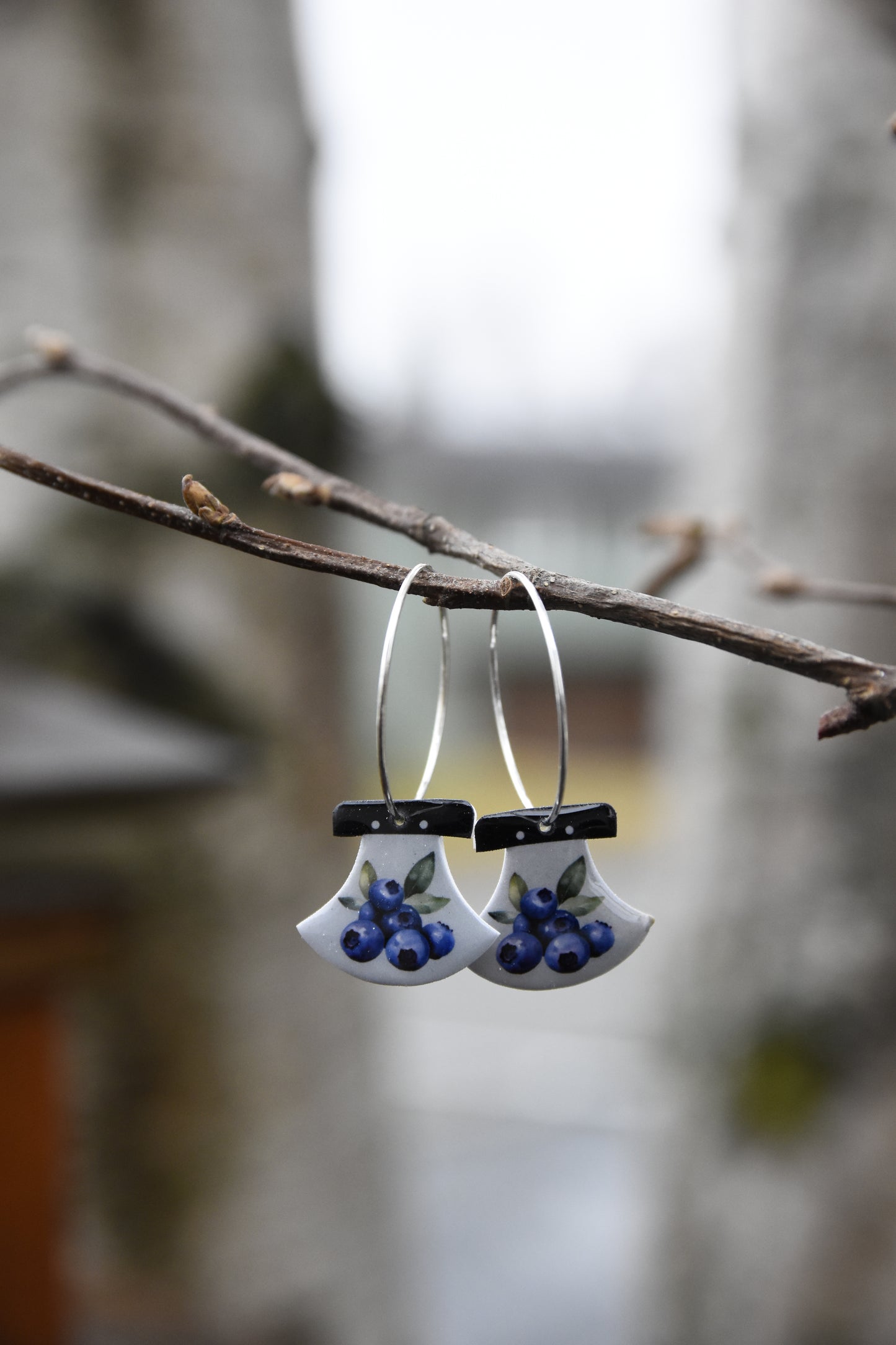 Blueberry Ulu Earrings